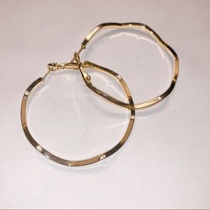 Wavy Gold Hoop Earrings